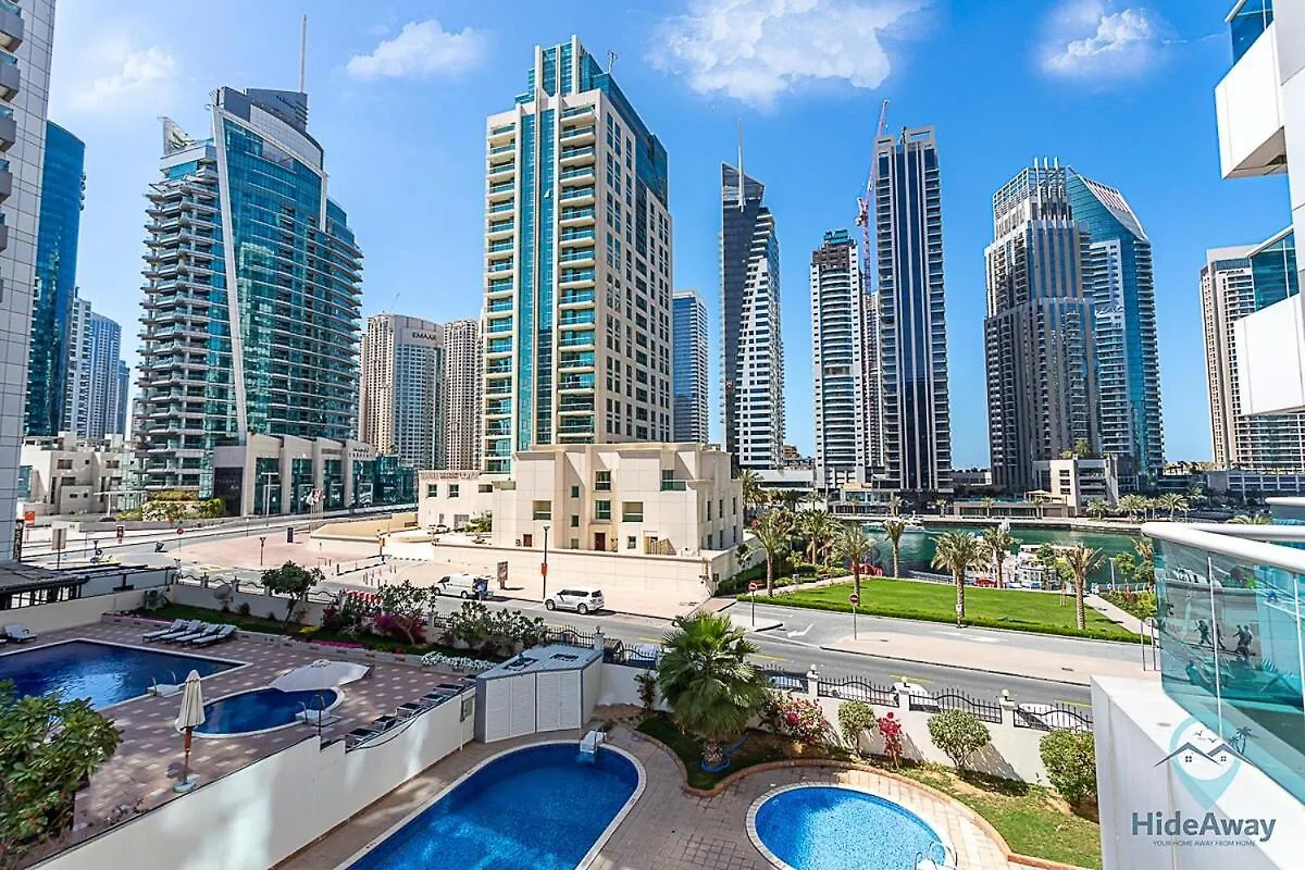 Cozy Studio L Dubai Marina L Parking, Pool & Gym United Arab Emirates